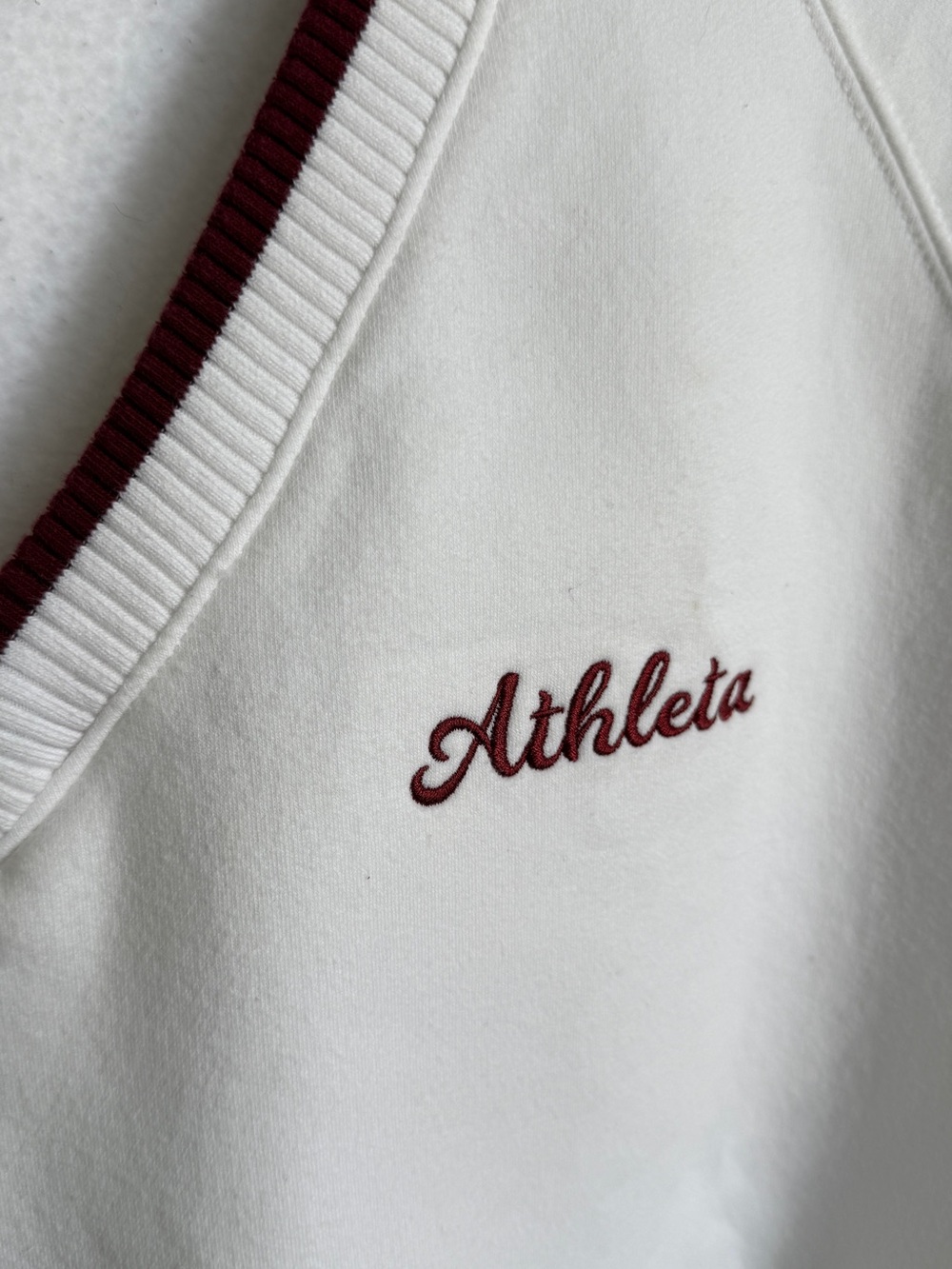 Athleta White V-Neck Sweater with Maroon Trim - Picture 10 of 10